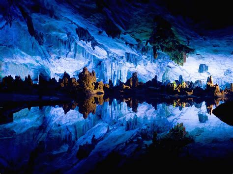 Mystical Greek caves (See incredible photos and videos) | protothemanews.com