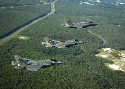 File:F-35 Lightning II variants in flight near Eglin AFB in 2014.jpg ...