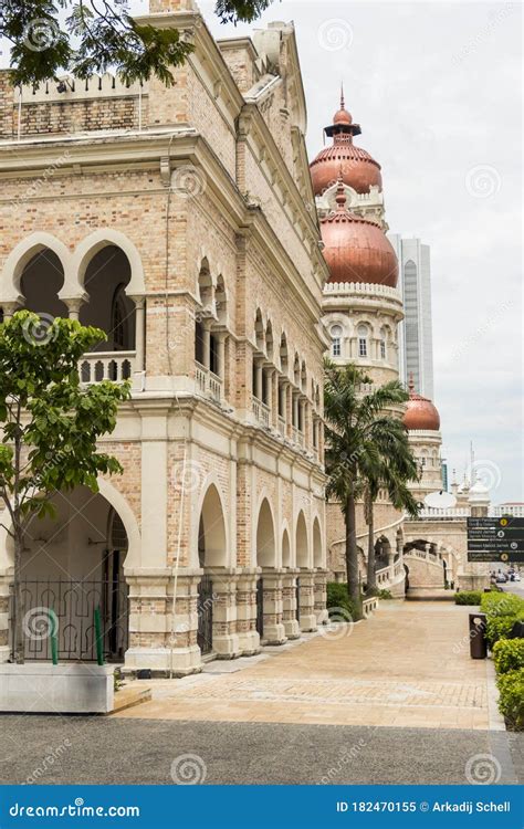 Bangunan Sultan Abdul Samad Building Royalty-Free Stock Photo | CartoonDealer.com #19556301