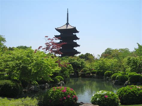 Kyoto_394 | The five-storied pagoda at Toji. | Victor Lee | Flickr