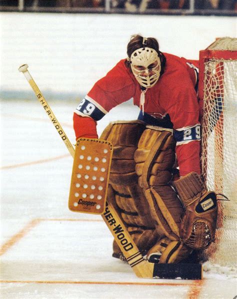 KEN DRYDEN MONTREAL CANADIENS PHOTO PROTECTING THE NET HOCKEY HOF ...