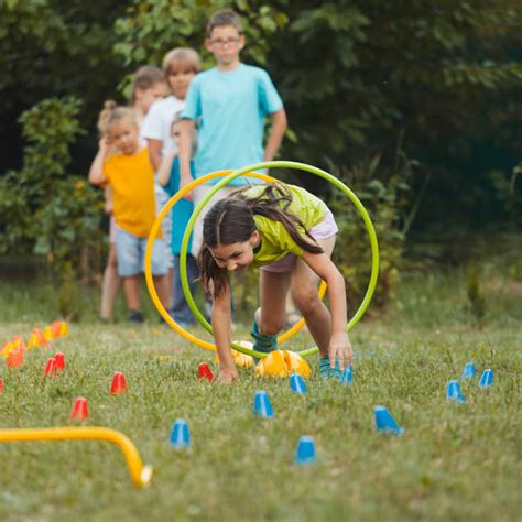 28 Fun Outdoor PE Games for Children - Twinkl