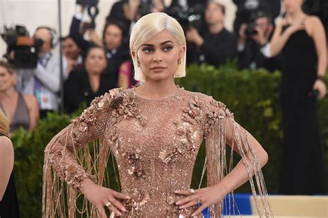 Kylie Jenner Net Worth: 5 Fast Facts You Need to Know