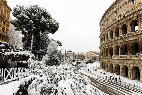 Rome in the Snow: See the Ancient City Transform Into a Winter Wonderland | Ancient cities ...