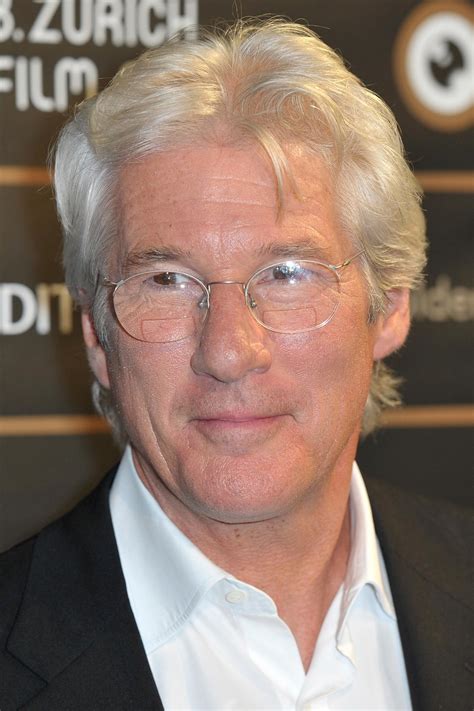 Richard Gere premiado por su contribución al cine - REVISTA TODO LO CHIC