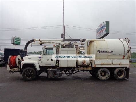 1991 Ford L9000 Vactor Sewer Jet Rodder Pump Vacuum Tank