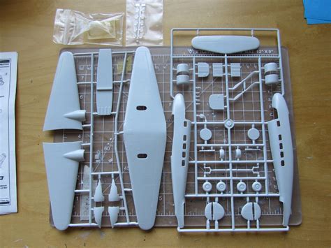 Wings of Intent: Lockheed 10 Electra Earhart. Special Hobby conversion ...