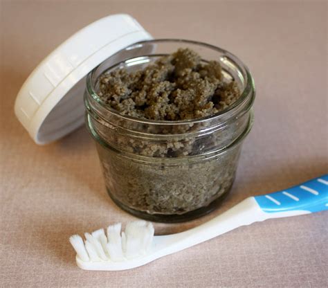 Homemade Toothpaste - Natural and Simple Recipes