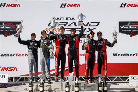 Penske Porsche Wins in Long Beach - Speed Trap Magazine