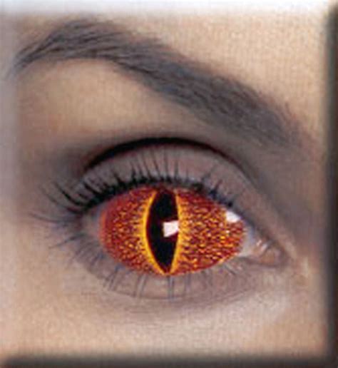 ☑ How to put in and take out halloween contacts | gail's blog