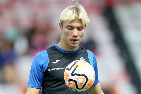 Rasmus Hojlund fit to make Manchester United debut at Arsenal – Erik ...