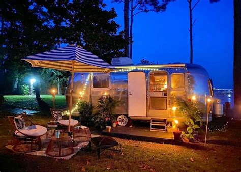 12 Best Glamping Spots in Florida for Soaking Up Sunshine