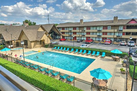 Best Western Toni Inn Pigeon Forge, TN - See Discounts