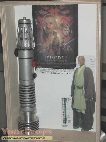 Star Wars: The Phantom Menace Mace Windu lightsaber from "Episode 1" replica prop weapon