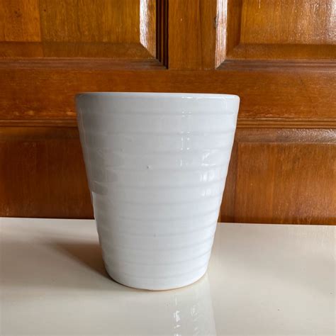 Medium white ceramic pot D, Furniture & Home Living, Gardening, Pots ...