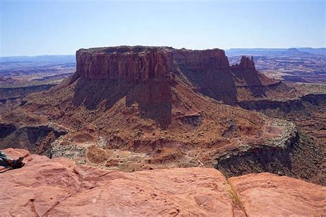 Easy Hike Epic Views Grand View Point Overlook Trail at Canyonlands