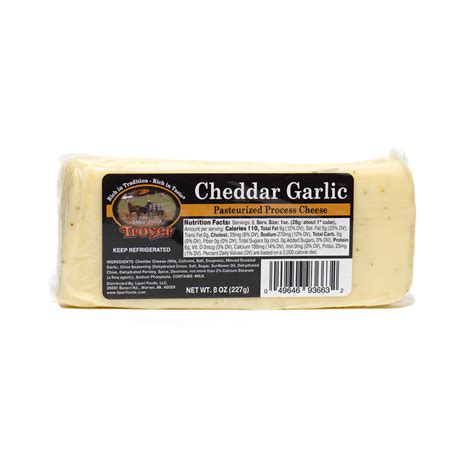 Smoked Cheddar Cheese - Farm Fixins