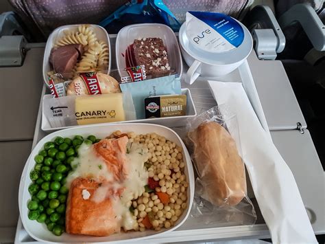 Airline Food - Emirates - Ang Sarap