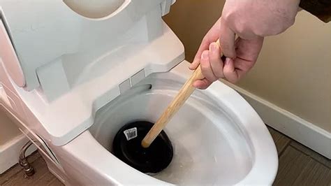 The Best Toilet Plungers To Make Clearing Stubborn Clogs A Breeze