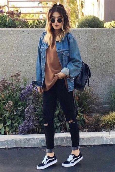 35 Best School Outfit Ideas for Teen Girls for This Winter Jeans Outfit Ideas – Denim Outfits ...