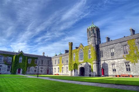 MUST READ - Where to Stay in Galway: Neighborhood Guide » Maps & Bags