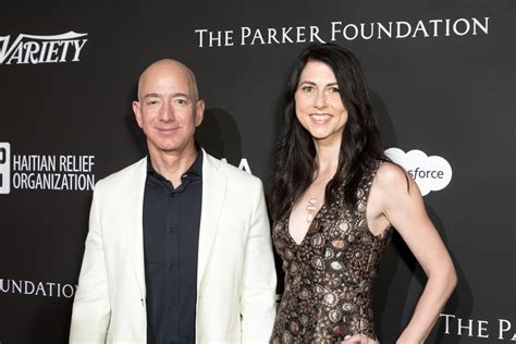 Jeff Bezos and Ex-Wife MacKenzie Announce Divorce Settlement Terms - InsideHook