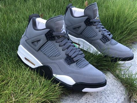 Air Jordan 4 Retro Cool Grey (2019) 308497-007