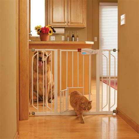 Pet Gate With Cat Opening - GatesAndSteps.com