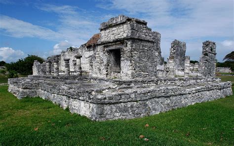 Mayan Ruins Wallpaper - WallpaperSafari