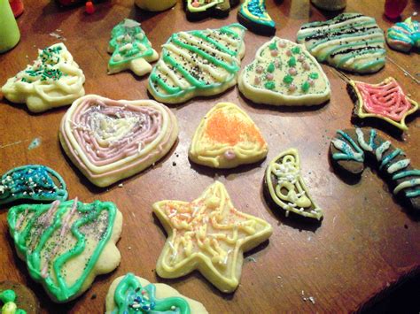 Cookie Decorating - Putting It All On The Table