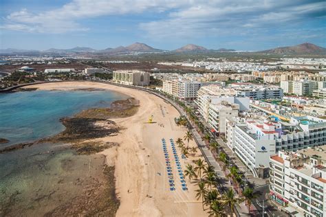 Lanzarote Beaches | LanzaroteGuide.com