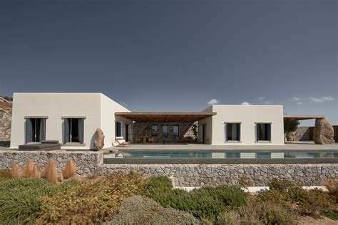 Form Follows Emotion in K-Studio's Villa Mandra in Mykonos | Yatzer