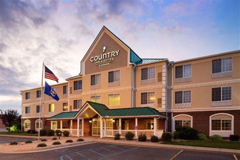 Country Inn & Suites by Radisson, Big Rapids, MI, Big Rapids (updated ...