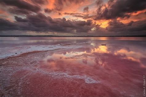 lake retba senegal | Lake Retba, Senegal or as the French refer to it Lac Rose, ... | Brea ...