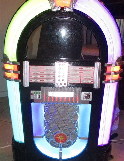 'Time Machine' Mini Jukebox : 8 Steps (with Pictures) - Instructables