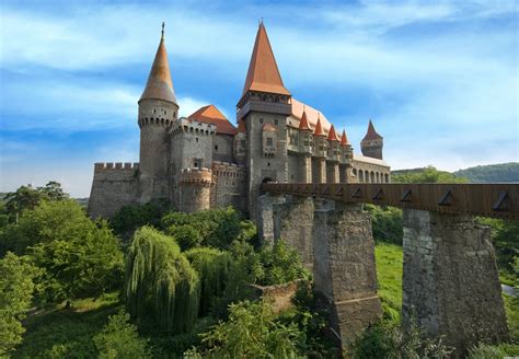 Intelliblog: TRAVEL TUESDAY #103 - CORVIN CASTLE, ROMANIA