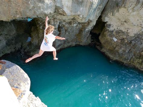 Cliff jumping in Negril, Jamaica | Negril, Jamaica, Cliff jumping