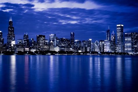 Horizonte de Chicago à noite Foto stock gratuita - Public Domain Pictures