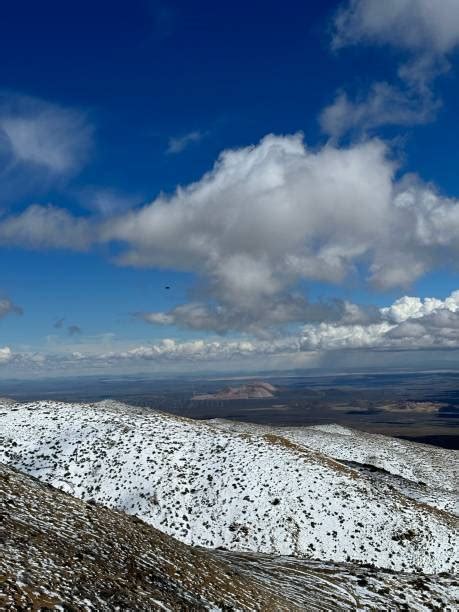 170+ Tehachapi Mountains Photos Stock Photos, Pictures & Royalty-Free ...