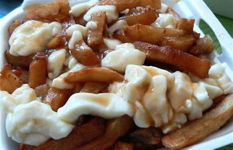 Discovering Canada's Iconic Poutine Dish | Chef Reader