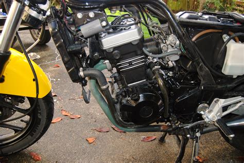 File:2004 Kawasaki Ninja 250 engine 5.jpg