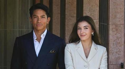 Brunei's Prince Abdul Mateen tying knot with Yang Mulia Anisha Rosnah in Cinderella-style wedding