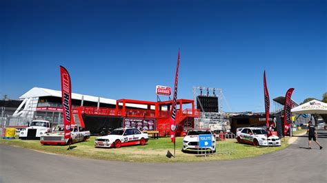 GALLERY: New-look Adelaide 500 takes shape | V8 Sleuth