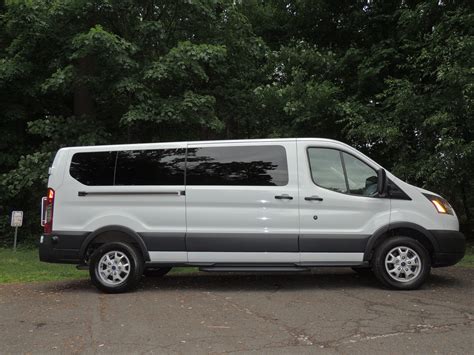 2018 Ford Transit XLT - 12pass Van - Like New - Golden Motors