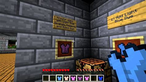 How to dye leather armor in Minecraft: Bedrock Edition