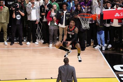 Houston Rockets forward Kenyon Martin Jr. (6) dunks in the Dunk Contest during the 2023 All Star ...