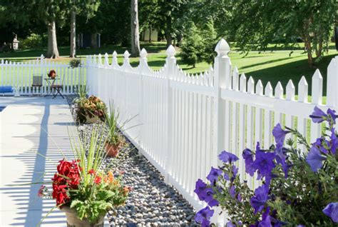 What's the Best Fence Material? We Ranked Backyard Fencing Options