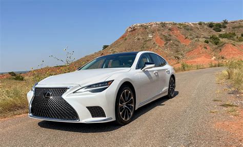 2023 Lexus LS 500 Review: A World-Class Executive Sedan