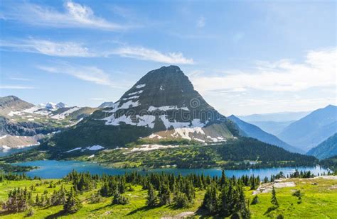 Logan Pass Trail in Glacier National Park on Sunny Day,Montana,usa ...