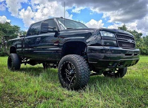 Lifted Chevy Duramax Crew cab | Lifted trucks, Trucks, Chevy diesel trucks